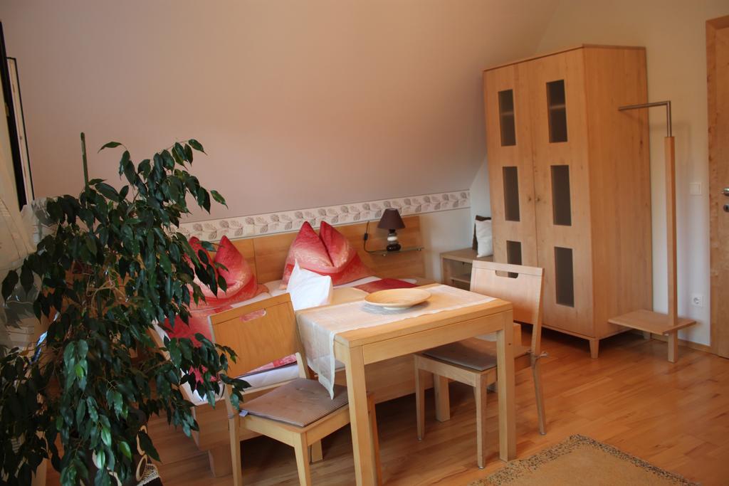 Buschenschank Orsl Wildbach 外观 照片